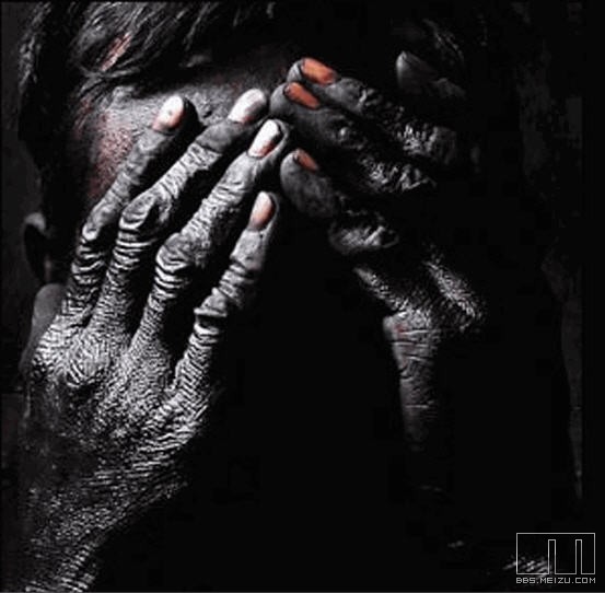 跪着等死的尘肺病农民工