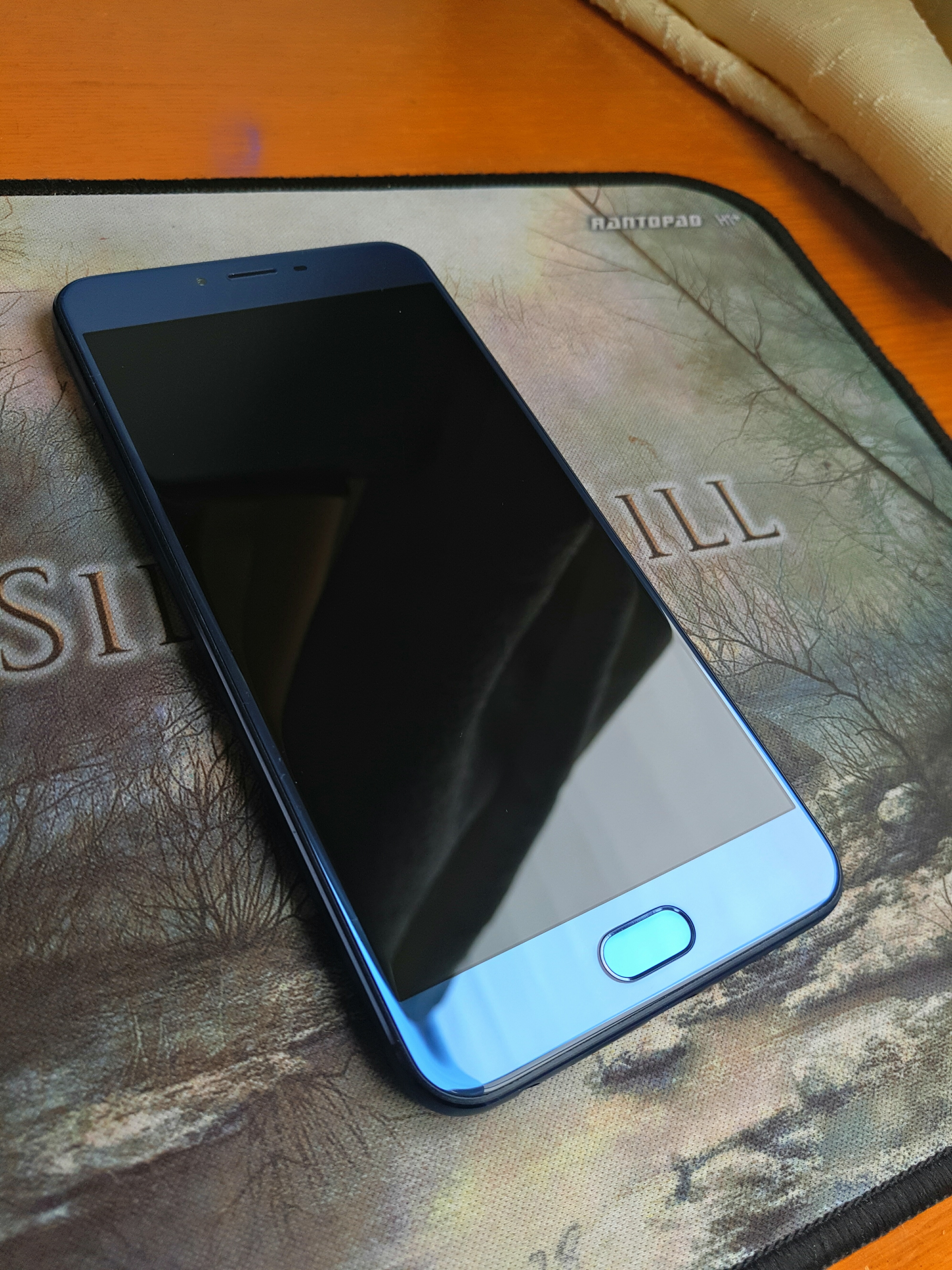 骚蓝色的魅蓝x到了,颜值是这样的