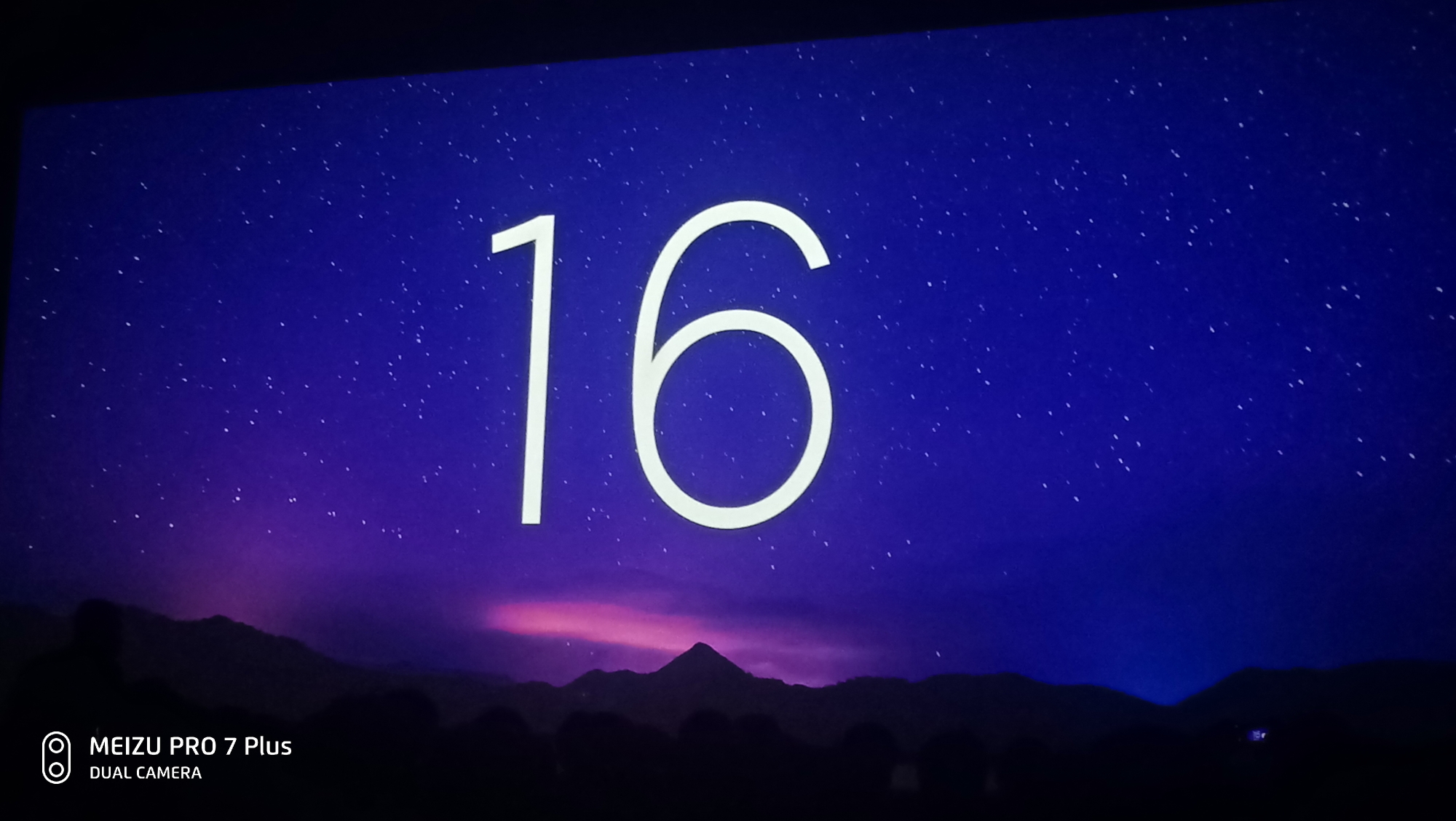 有幸参加了16th系列的发布会,认识了好多魅友。mx2,mx4pro,pro6p,pro7p,16thp,人生第一部手机是大一买的mx2,竟然是用的时间最久的,用了2年半,其他都是用了一年就换新了。因为新出的都太喜欢,太想要了<img class='smilies_mz' src=
