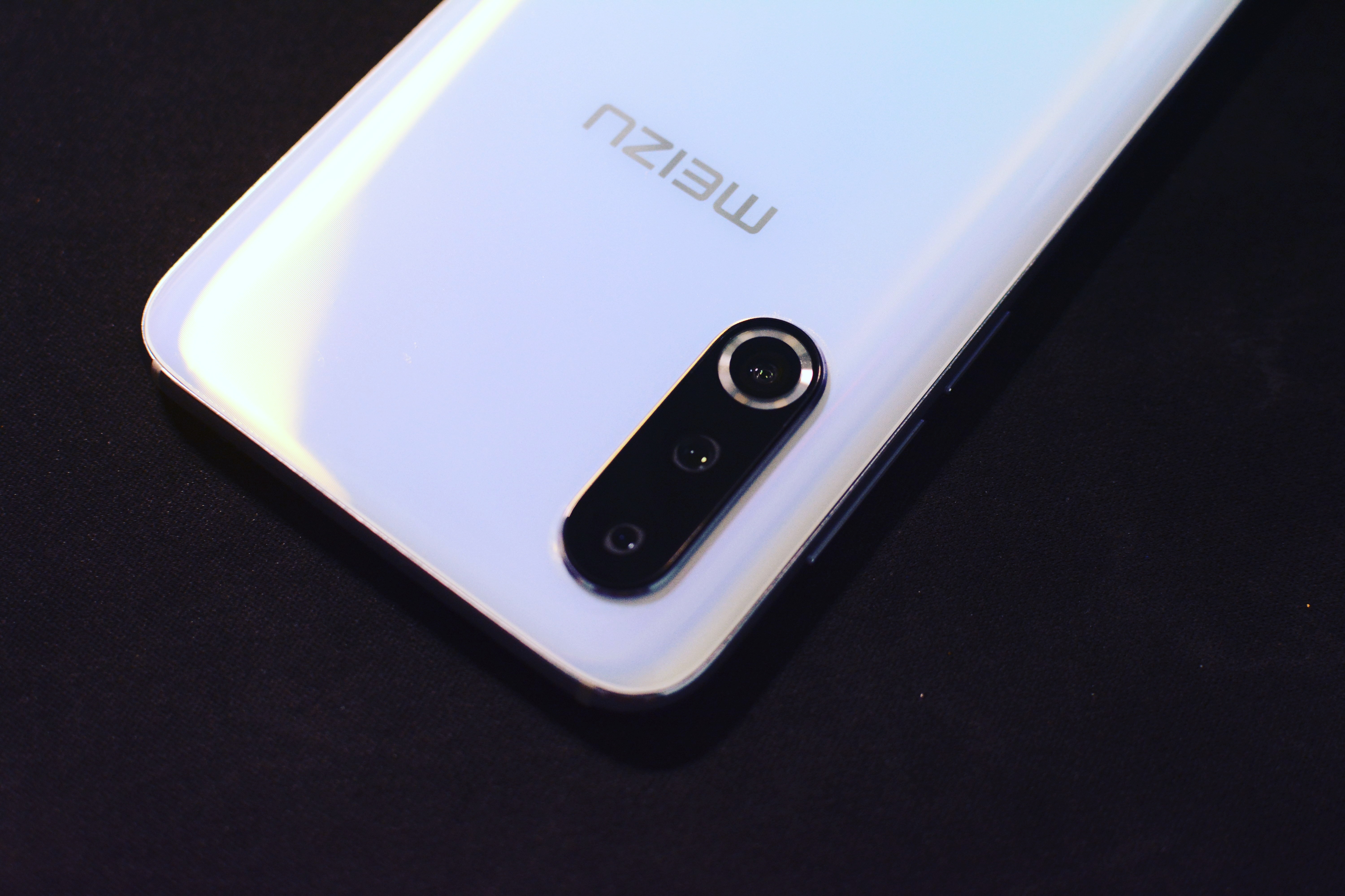 16spro独角兽到了!对比16s图-综合讨论-魅族社区