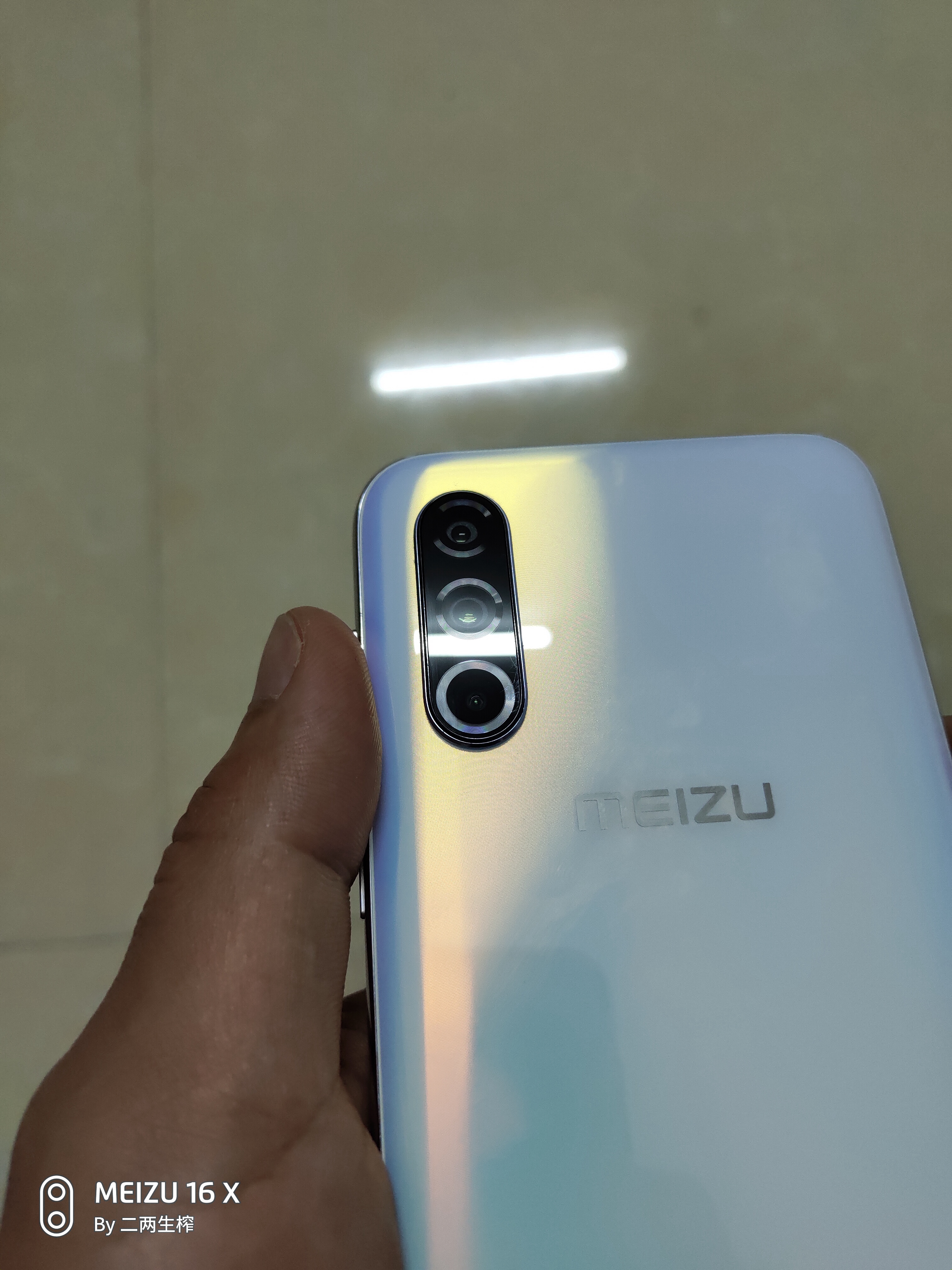 镜头玻璃花了-魅族 16s pro-魅族社区