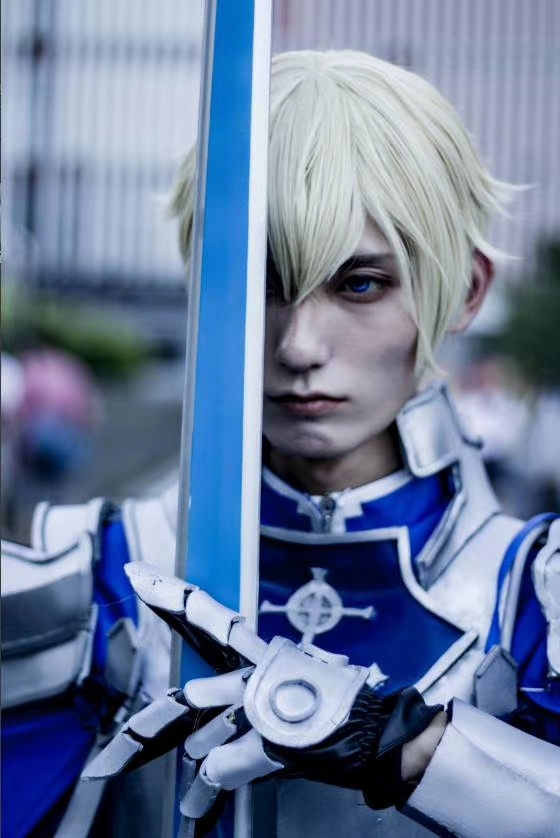 另外再发几张今个月在广州漫展用EOS 550D + 50mm定焦镜头拍的人像作品<img class='smilies_mz' src=